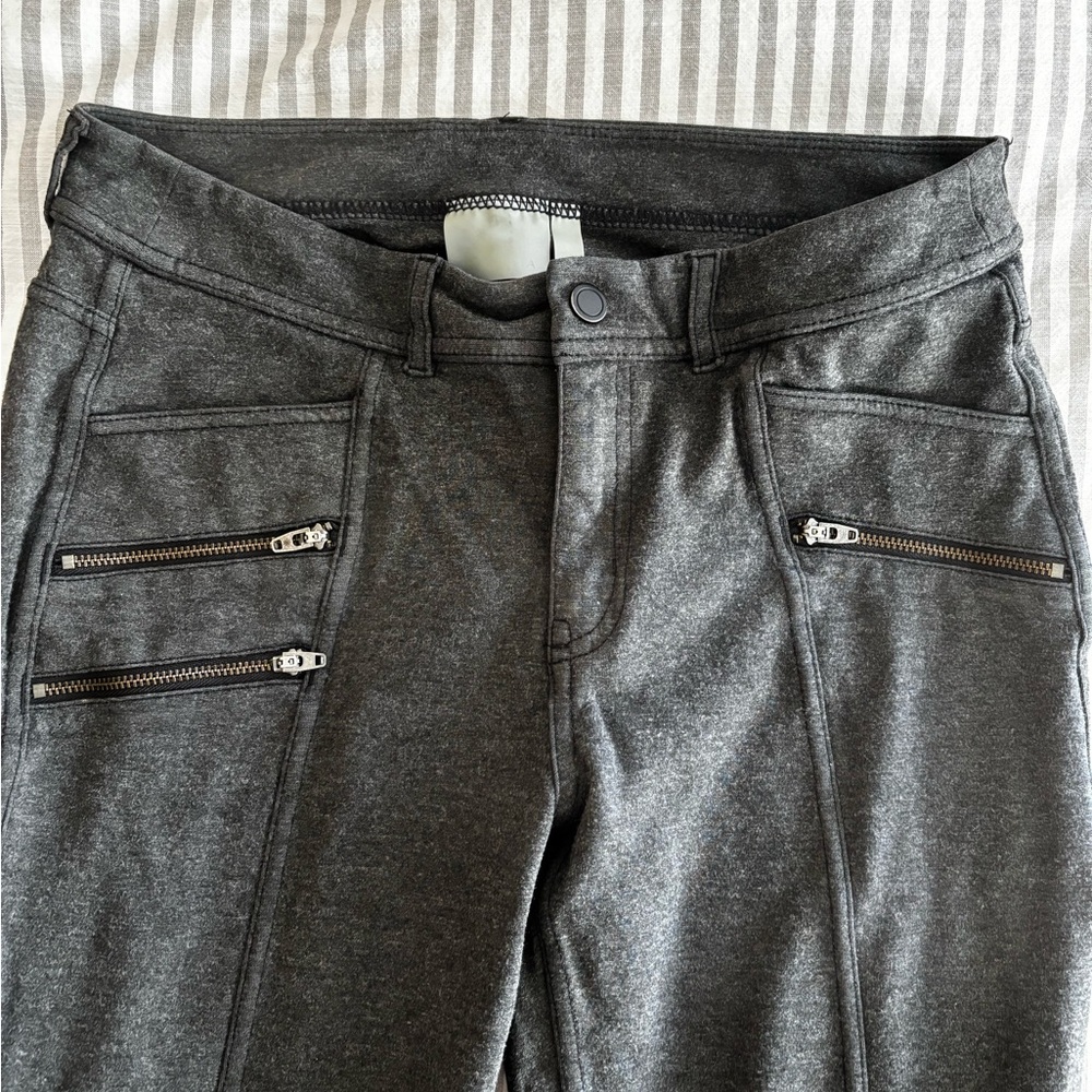 Athleta moto style Ponte Pants with Zipper Details